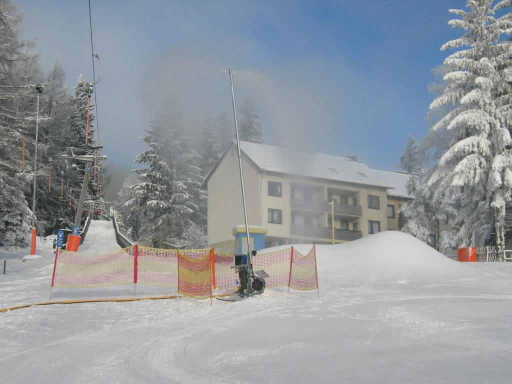 Skilift Beschneiung von Homesnow Reiter