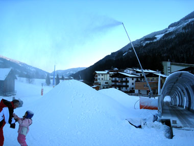 Schnee von einer Taiga in Saalbach